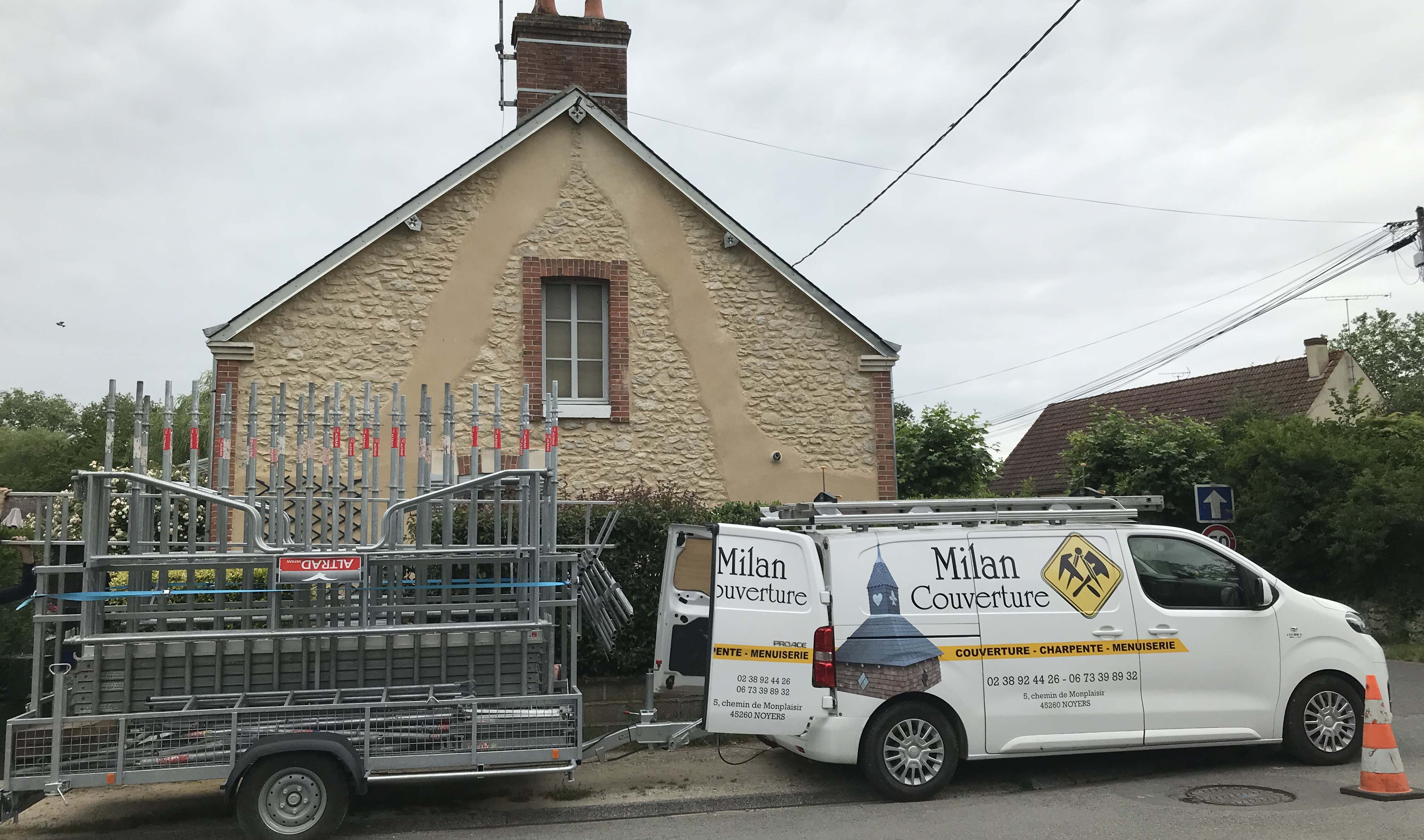 couvreur lorris,MILAN  Couverture lorris, toiture, aluminium, couverture en acier, couverture en aluminium, couverture bardage, couverture en cuivre, couverture métallique, couverture en plomb, couverture tuile, couverture en zinc, chéneau, châssis de toit, zinguerie